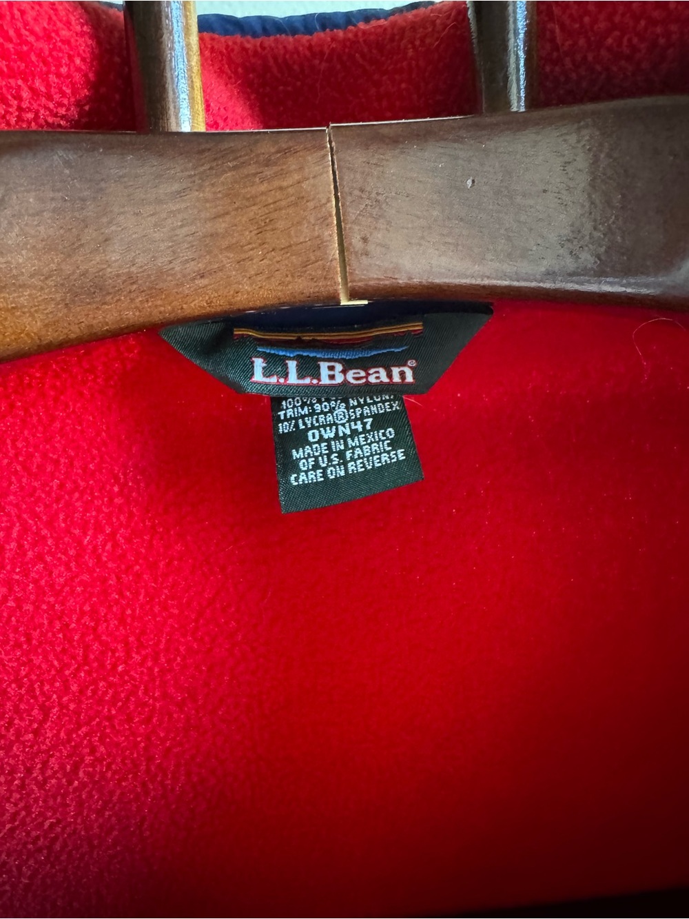 90’s L.L. Bean Red Fleece Pullover - Picture 3 of 3